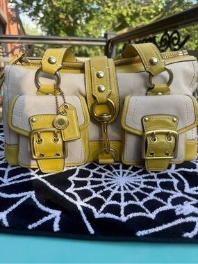Coach LEGACY RARE LIME satchel